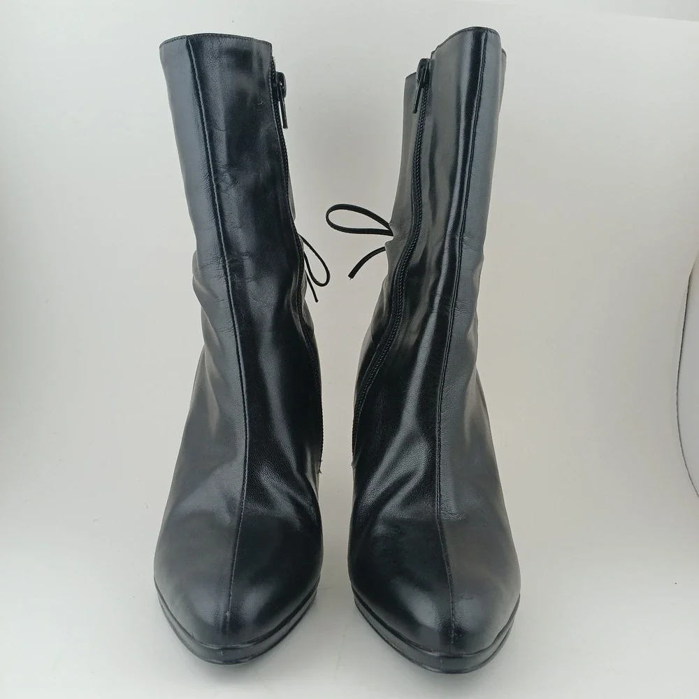 Gianni Bini Black Leather Ankle Boots Women's‎ 7M Side Zip Bow Made in Brazil